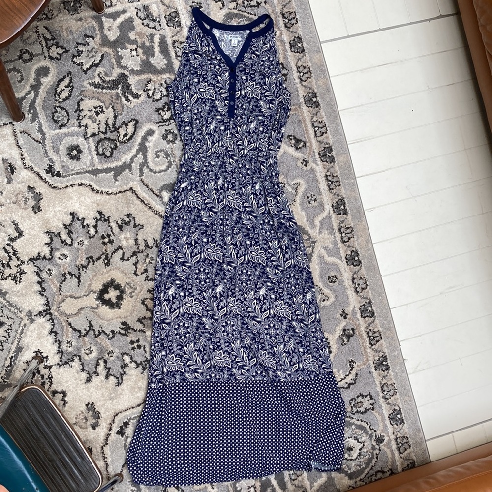 Old Navy Blue Maxi Dress small